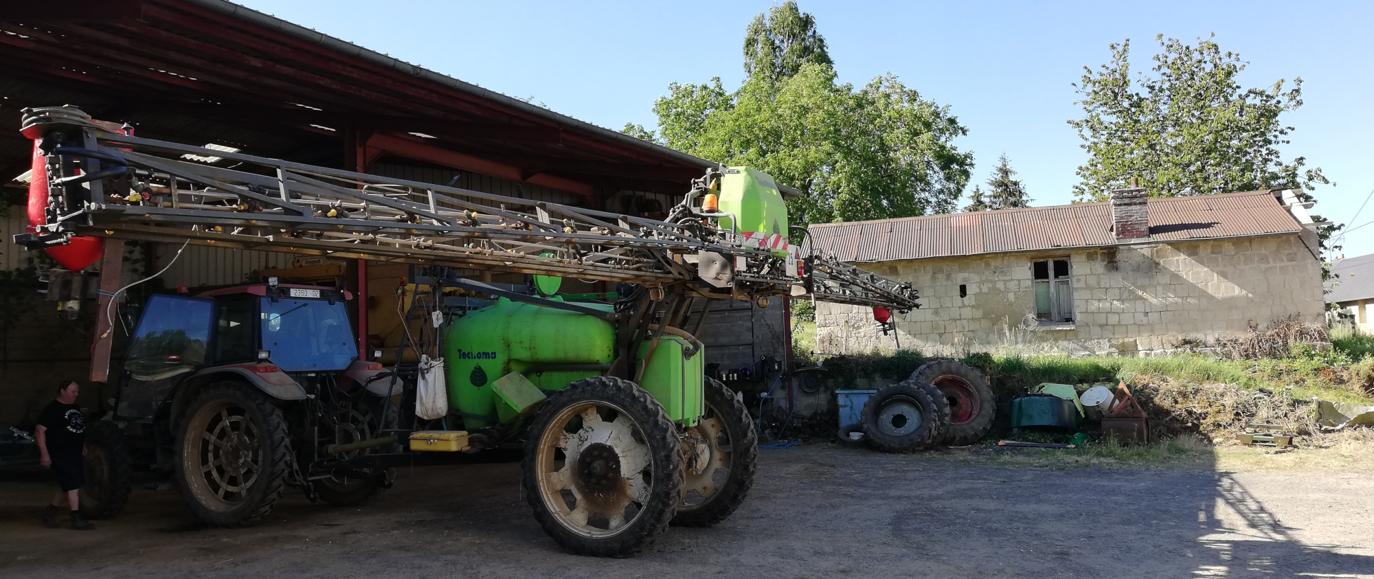 Epandeurs montés sur les rampes du pulvérisateur